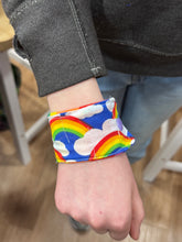 Load image into Gallery viewer, Fidget Bracelet Sewing Workshop