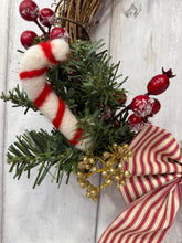 Load image into Gallery viewer, ADULT  CHRISTMAS WREATH Sewing and Needle Felting Workshop
