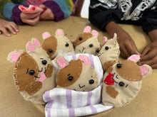 Load image into Gallery viewer, Cute Felt Hamster Sewing Workshop