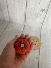 Load image into Gallery viewer, Mini Pumpkins Set of 3