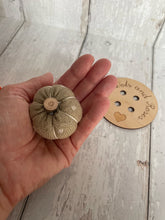 Load image into Gallery viewer, Mini Pumpkins Set of 3