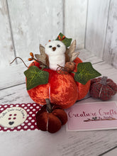 Load image into Gallery viewer, ADULT Autumn Pumpkin and owl/ghost Workshop
