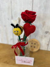 Load image into Gallery viewer, ADULT &#39;Bee Mine Bouquet&#39;  Sewing and Needle Felting Workshop
