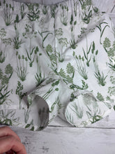 Load image into Gallery viewer, Pyjama shorts Sewing Workshop
