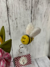 Load image into Gallery viewer, ADULT &#39;Full of the joys of Spring&#39;  Sewing and Needle Felting Workshop
